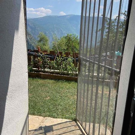 Cottage Modrich Struga Bagian luar foto