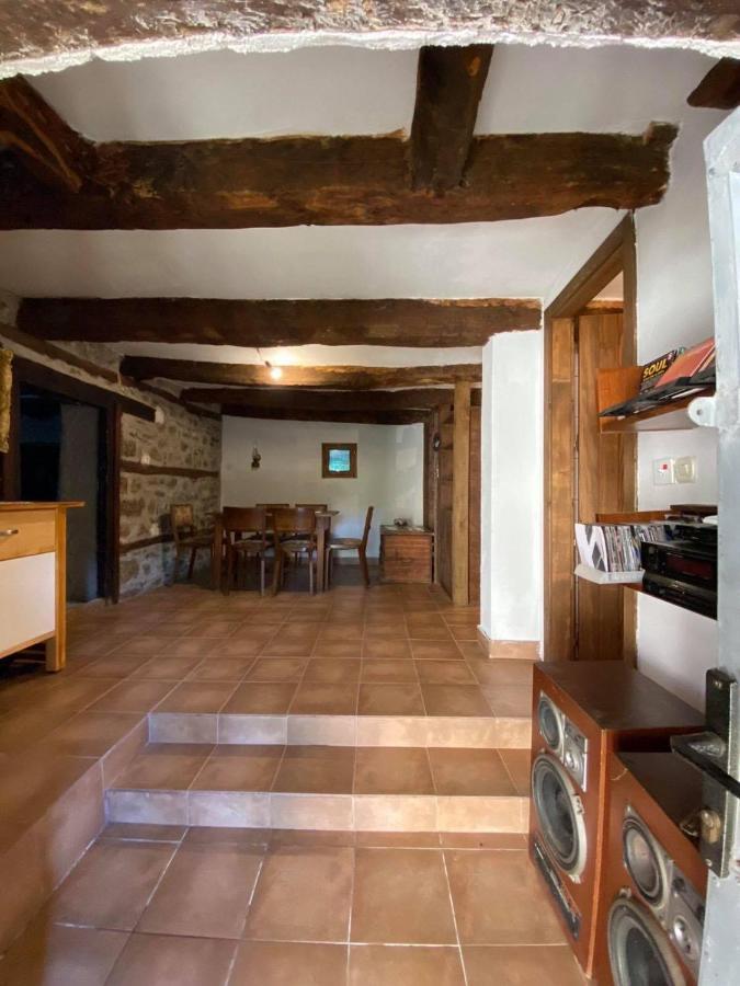 Cottage Modrich Struga Bagian luar foto