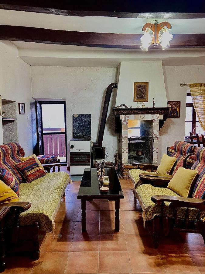 Cottage Modrich Struga Bagian luar foto