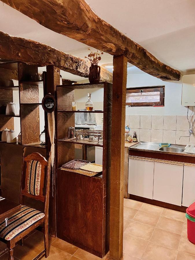 Cottage Modrich Struga Bagian luar foto