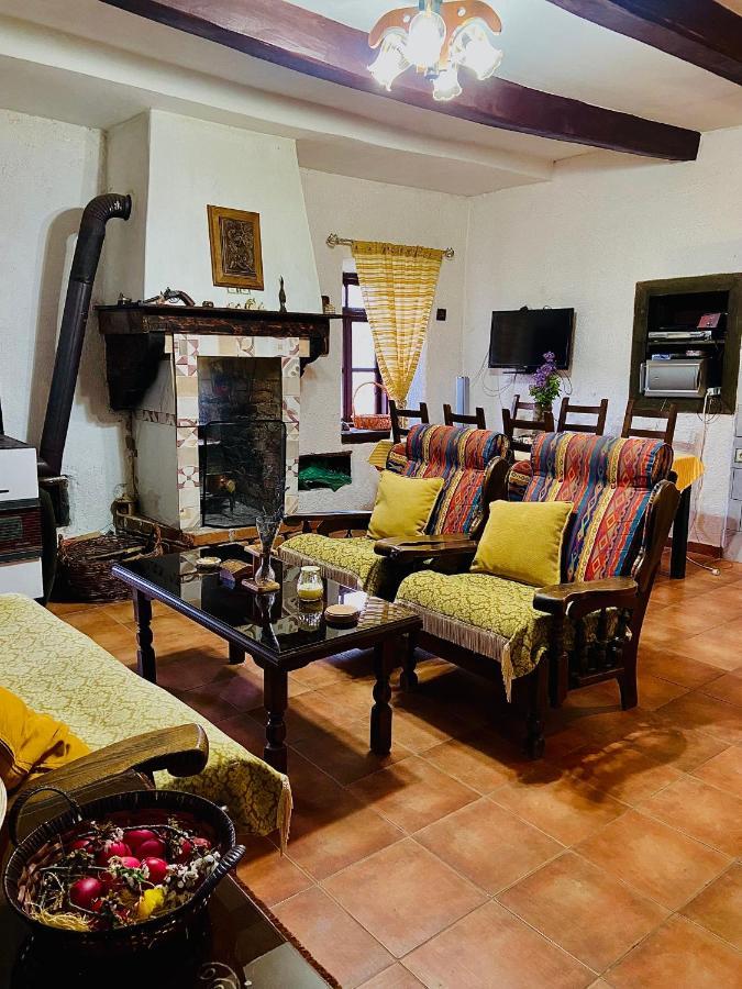 Cottage Modrich Struga Bagian luar foto
