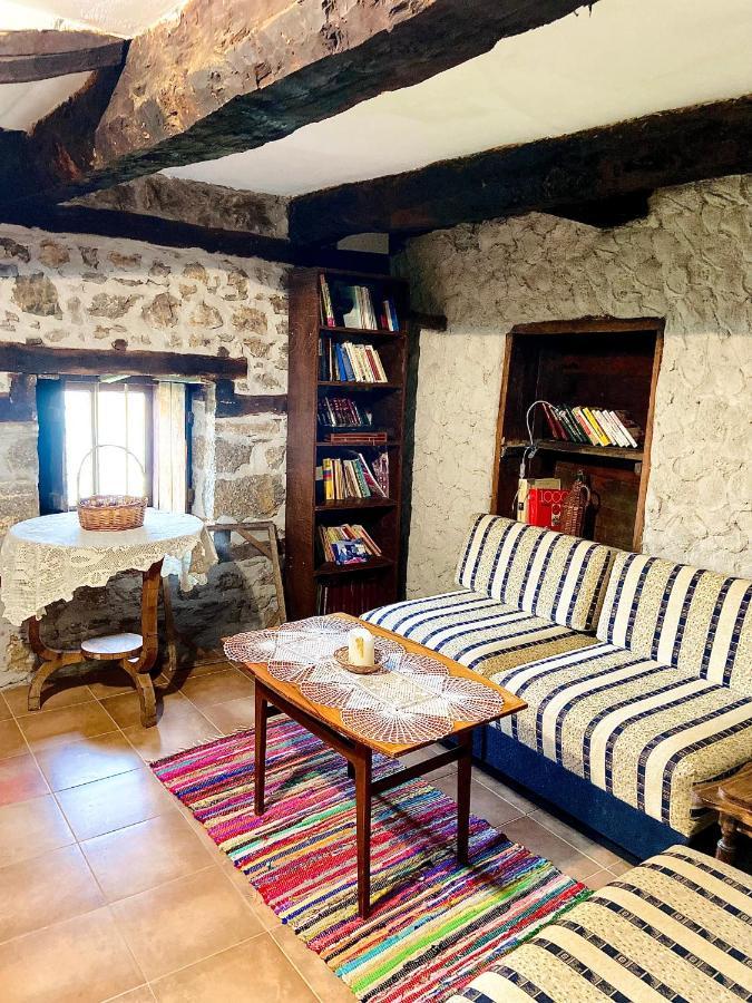Cottage Modrich Struga Bagian luar foto